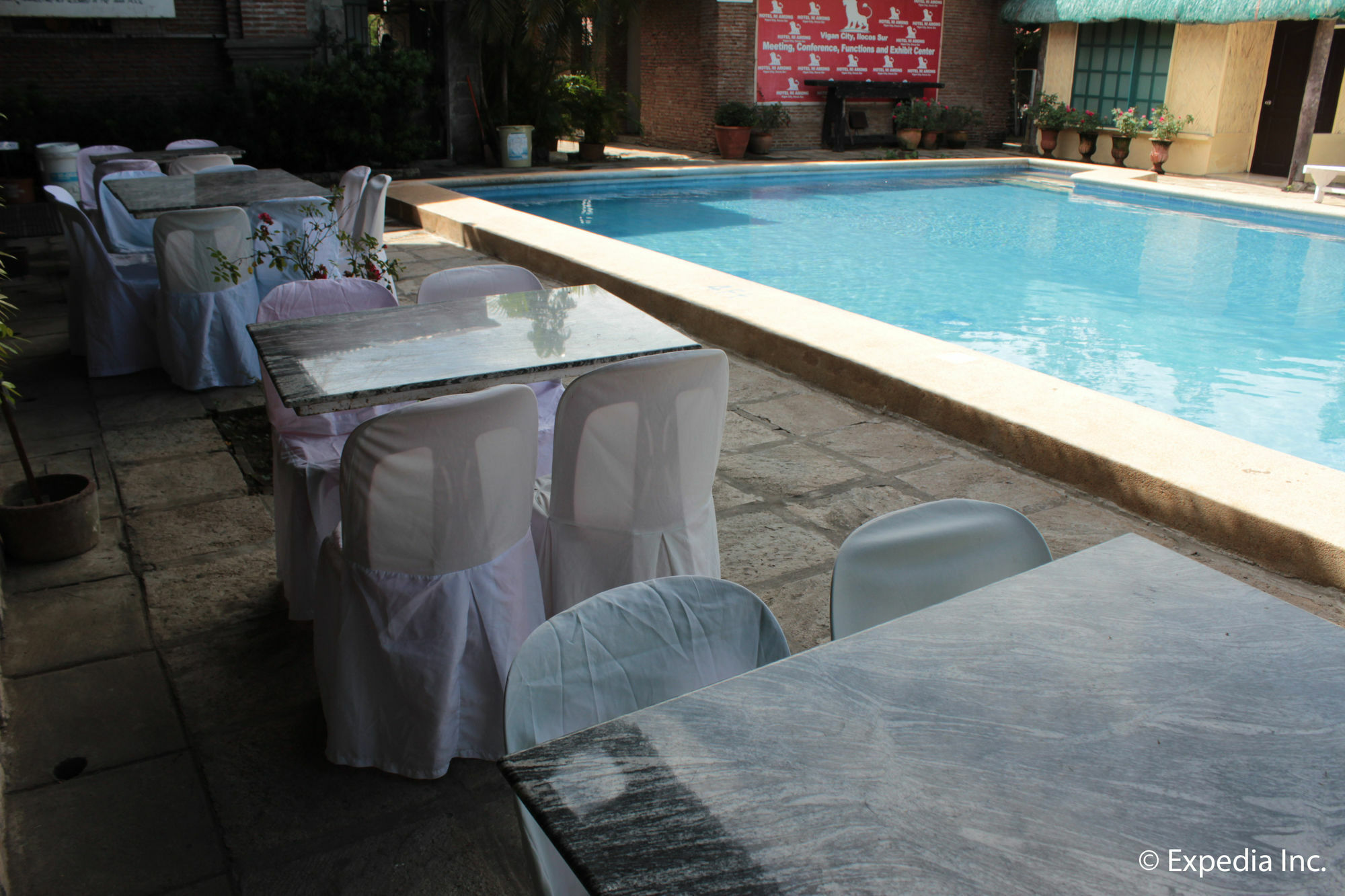 Reddoorz Plus Near Vigan Convention Center Екстер'єр фото