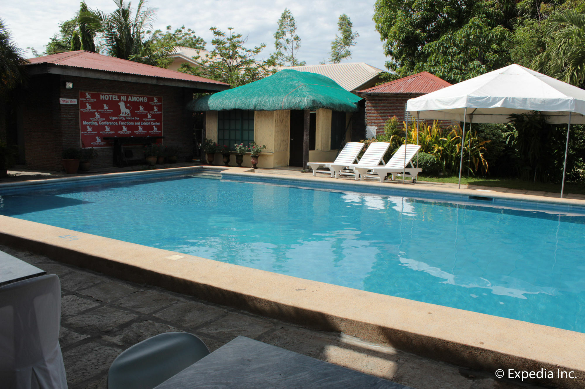 Reddoorz Plus Near Vigan Convention Center Екстер'єр фото