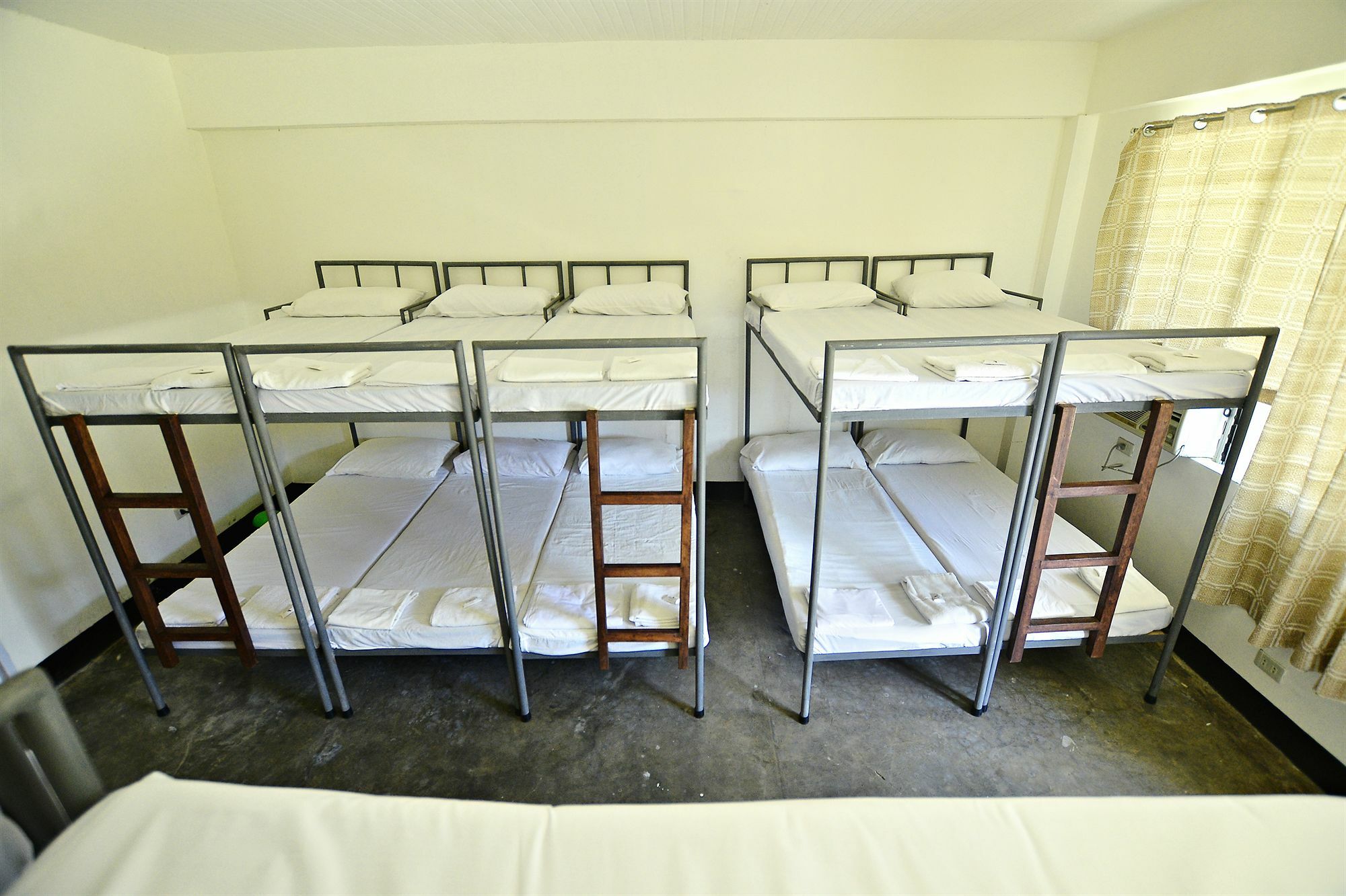 Reddoorz Plus Near Vigan Convention Center Екстер'єр фото