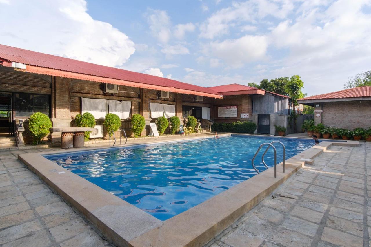 Reddoorz Plus Near Vigan Convention Center Екстер'єр фото