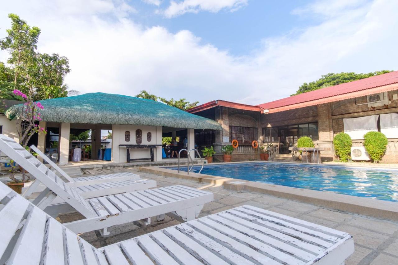 Reddoorz Plus Near Vigan Convention Center Екстер'єр фото